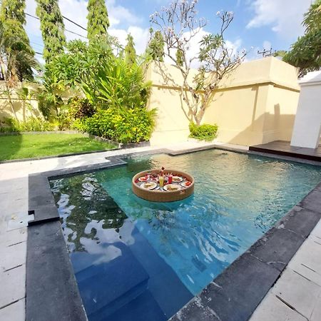 The Tukad Villa Seminyak Exteriér fotografie